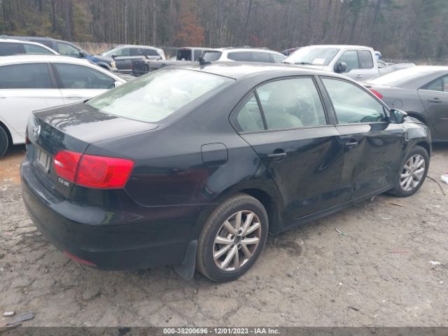 Photo 3 VIN: 3VWDX7AJ4BM338754 - VOLKSWAGEN JETTA 