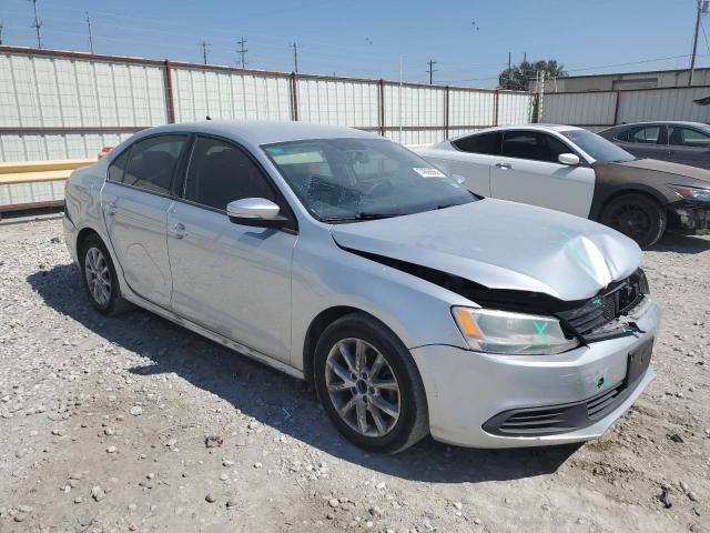 Photo 3 VIN: 3VWDX7AJ4CM131749 - VOLKSWAGEN JETTA SE 