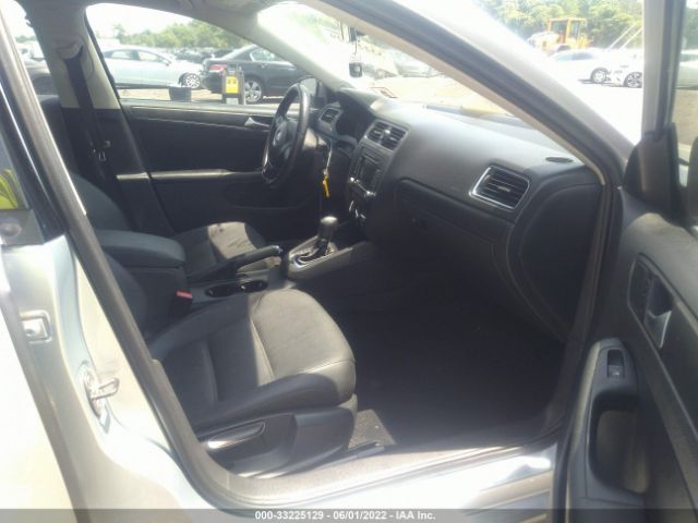 Photo 4 VIN: 3VWDX7AJ4CM413969 - VOLKSWAGEN JETTA SEDAN 