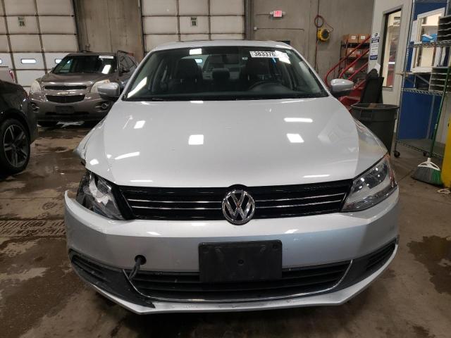 Photo 4 VIN: 3VWDX7AJ4DM393546 - VOLKSWAGEN JETTA SE 