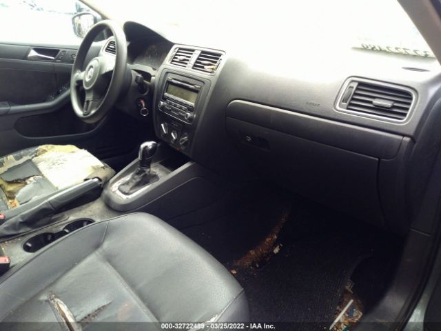 Photo 4 VIN: 3VWDX7AJ5BM322708 - VOLKSWAGEN JETTA SEDAN 