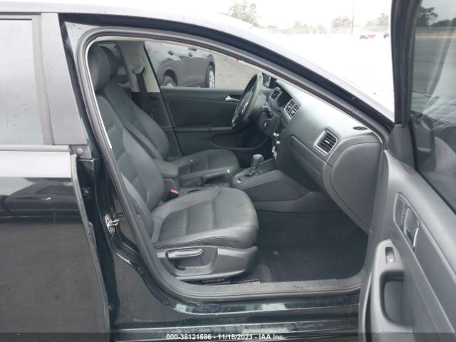 Photo 4 VIN: 3VWDX7AJ5BM388580 - VOLKSWAGEN JETTA 