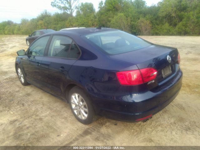 Photo 2 VIN: 3VWDX7AJ6BM013989 - VOLKSWAGEN JETTA SEDAN 