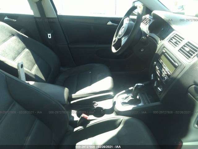 Photo 4 VIN: 3VWDX7AJ6BM309319 - VOLKSWAGEN JETTA SEDAN 