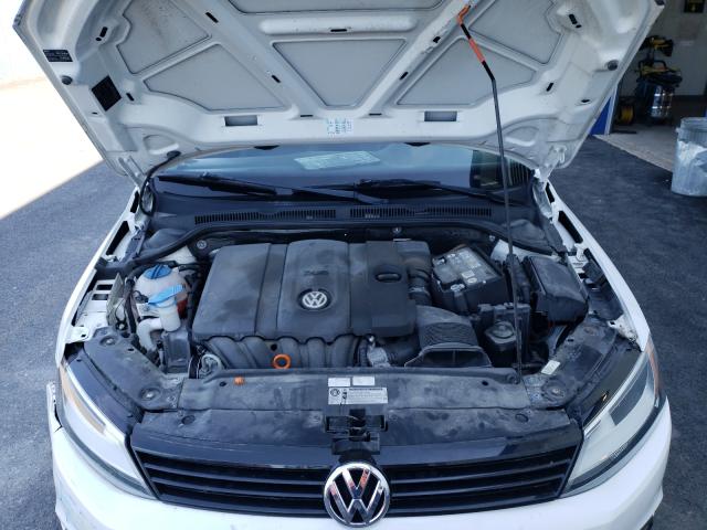 Photo 6 VIN: 3VWDX7AJ7BM034754 - VOLKSWAGEN JETTA SE 