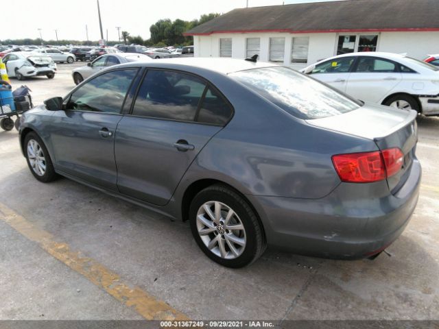 Photo 2 VIN: 3VWDX7AJ7CM304969 - VOLKSWAGEN JETTA SEDAN 