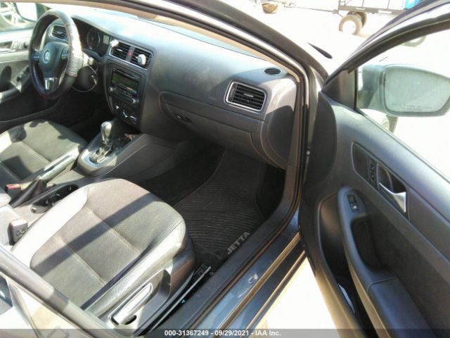 Photo 4 VIN: 3VWDX7AJ7CM304969 - VOLKSWAGEN JETTA SEDAN 