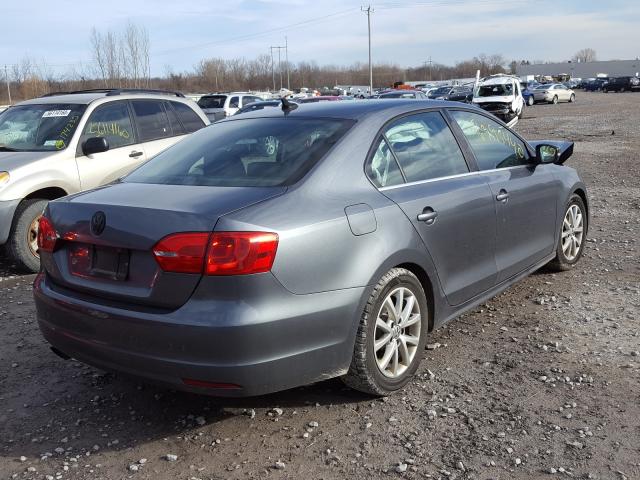 Photo 3 VIN: 3VWDX7AJ7DM303287 - VOLKSWAGEN JETTA SE 