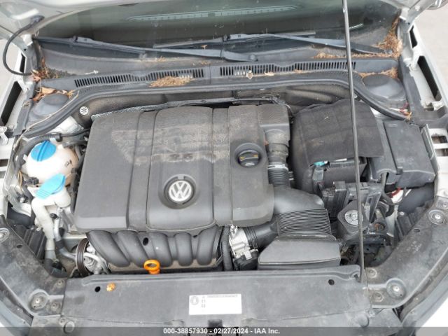 Photo 9 VIN: 3VWDX7AJ8BM307586 - VOLKSWAGEN JETTA 