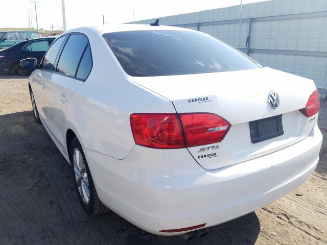 Photo 2 VIN: 3VWDX7AJ8BM321231 - VOLKSWAGEN JETTA SE 