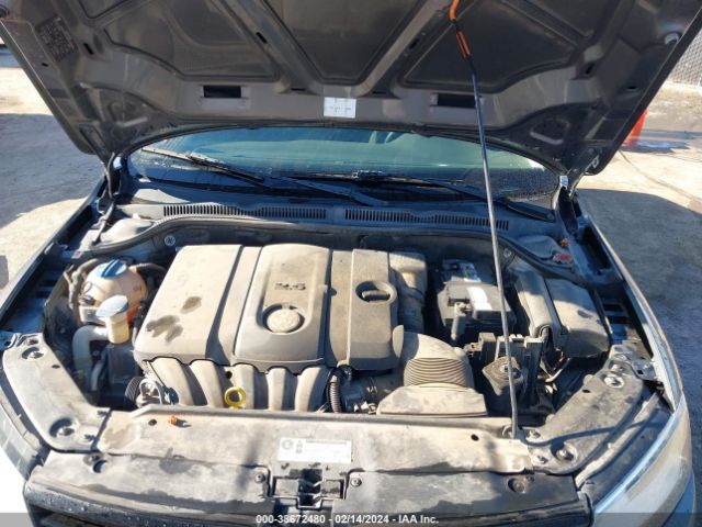 Photo 9 VIN: 3VWDX7AJ8BM337252 - VOLKSWAGEN JETTA 