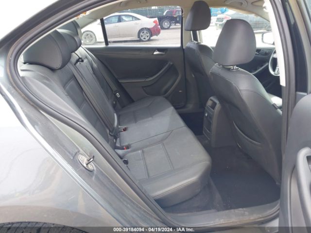 Photo 7 VIN: 3VWDX7AJ8BM353838 - VOLKSWAGEN JETTA 