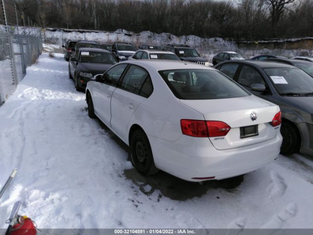 Photo 2 VIN: 3VWDX7AJ8BM370946 - VOLKSWAGEN JETTA SEDAN 