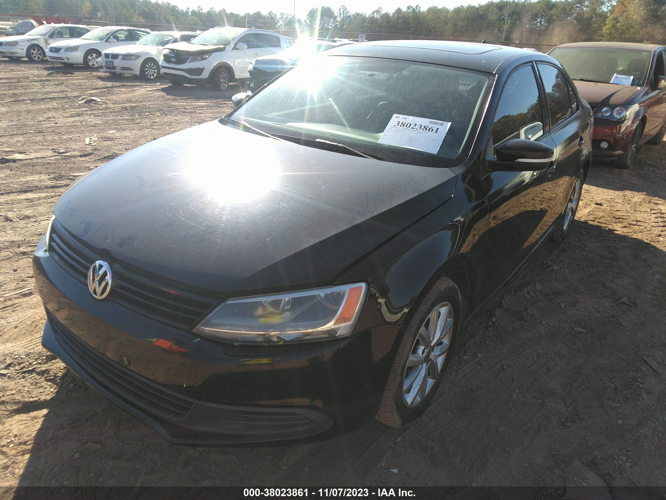 Photo 5 VIN: 3VWDX7AJ8CM328956 - VOLKSWAGEN JETTA 