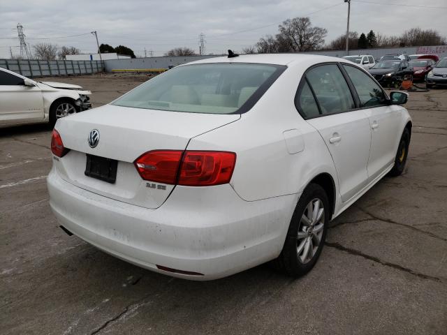 Photo 3 VIN: 3VWDX7AJ8CM466786 - VOLKSWAGEN JETTA SE 