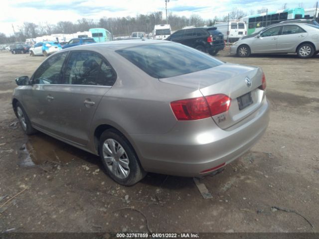 Photo 2 VIN: 3VWDX7AJ8DM208592 - VOLKSWAGEN JETTA SEDAN 