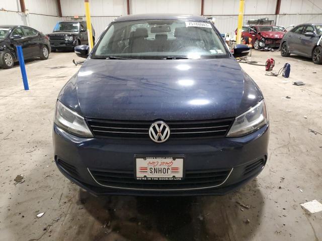 Photo 4 VIN: 3VWDX7AJ8DM427617 - VOLKSWAGEN JETTA 