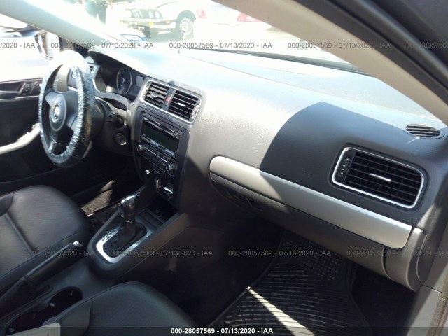 Photo 4 VIN: 3VWDX7AJ8DM434146 - VOLKSWAGEN JETTA SEDAN 