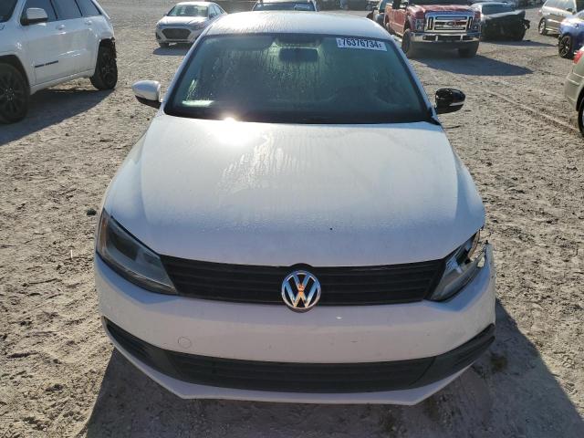 Photo 4 VIN: 3VWDX7AJ9BM052558 - VOLKSWAGEN JETTA SE 