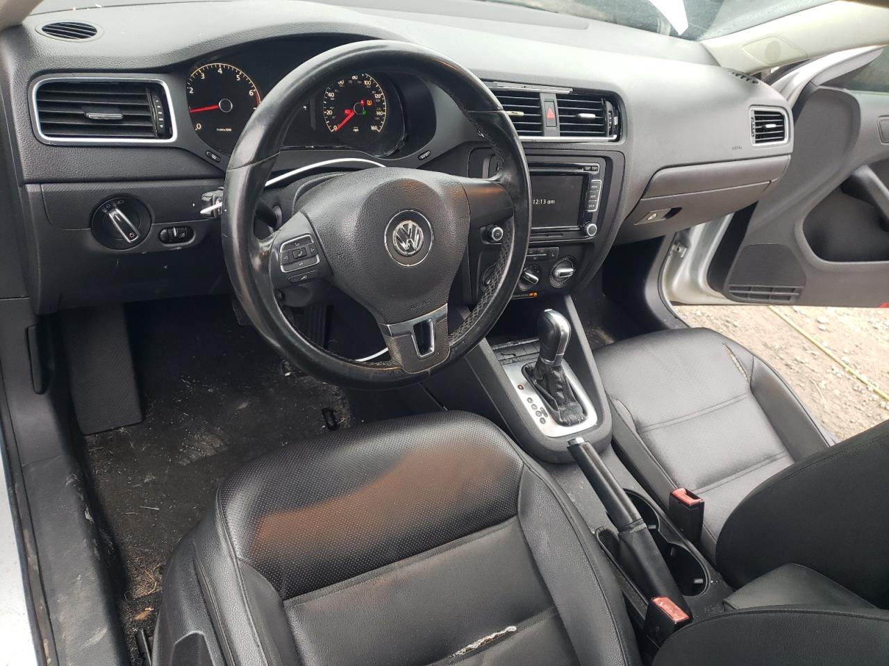 Photo 7 VIN: 3VWDX7AJ9BM304034 - VOLKSWAGEN JETTA 