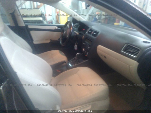 Photo 4 VIN: 3VWDX7AJ9BM319035 - VOLKSWAGEN JETTA SEDAN 