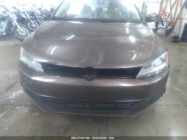 Photo 5 VIN: 3VWDX7AJ9BM319035 - VOLKSWAGEN JETTA SEDAN 