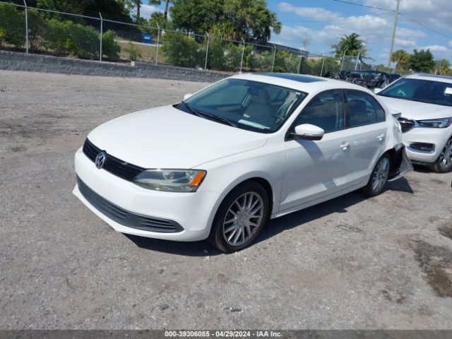 Photo 1 VIN: 3VWDX7AJ9BM368865 - VOLKSWAGEN JETTA 