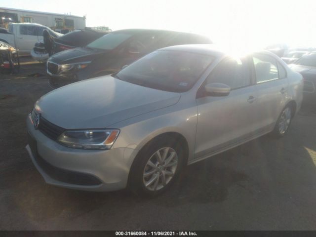 Photo 1 VIN: 3VWDX7AJ9CM302415 - VOLKSWAGEN JETTA SEDAN 