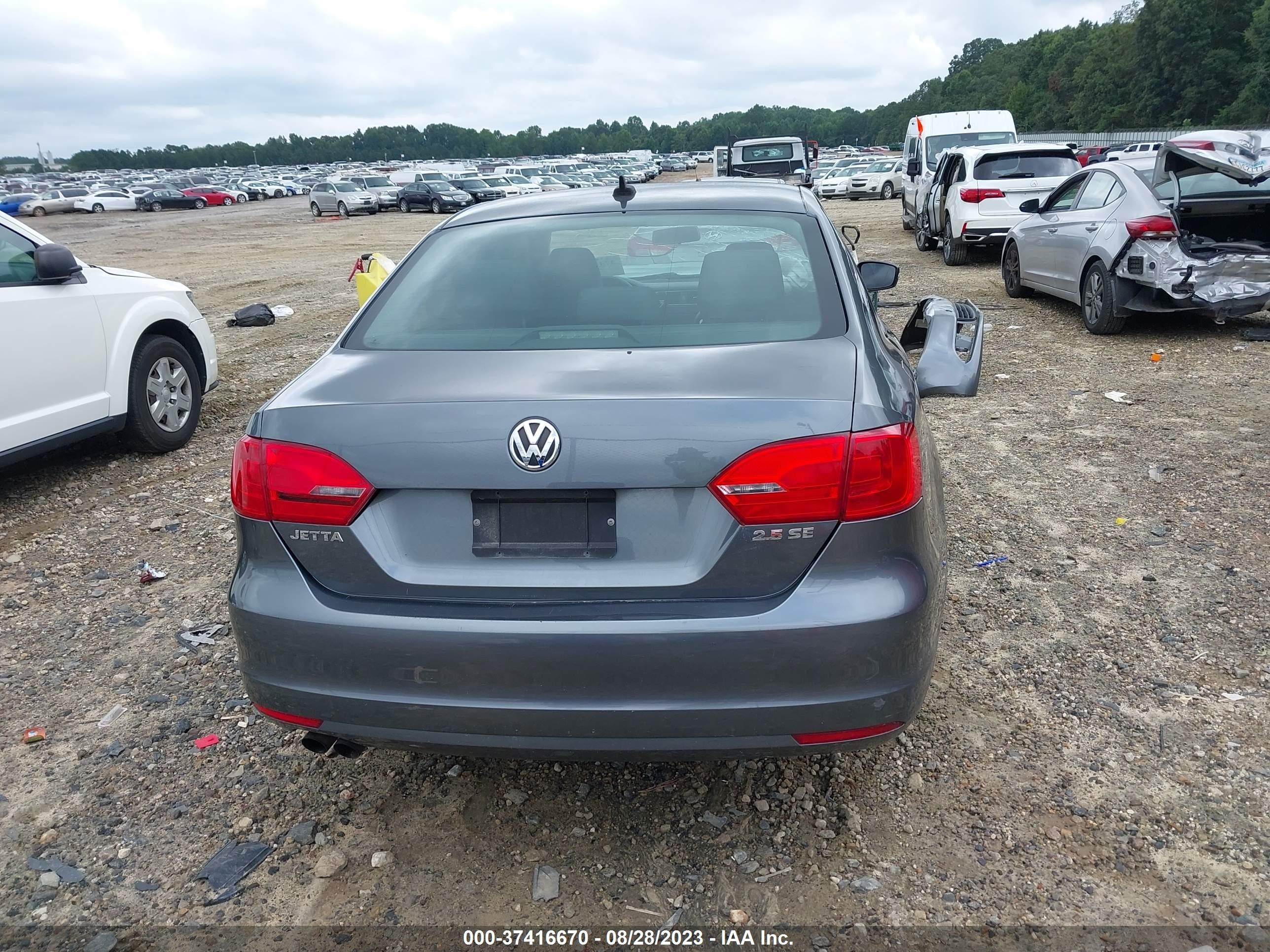 Photo 16 VIN: 3VWDX7AJ9CM459300 - VOLKSWAGEN JETTA 