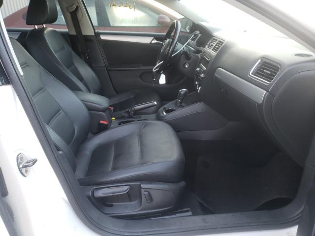 Photo 4 VIN: 3VWDX7AJ9DM210626 - VOLKSWAGEN JETTA SE 