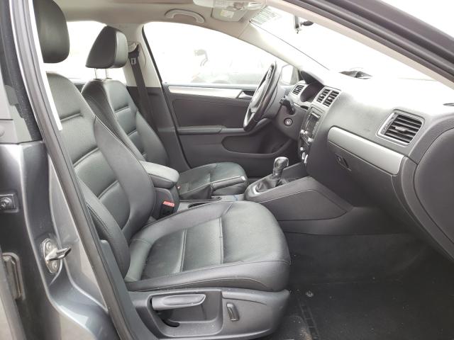 Photo 4 VIN: 3VWDX7AJ9DM447794 - VOLKSWAGEN JETTA SE 