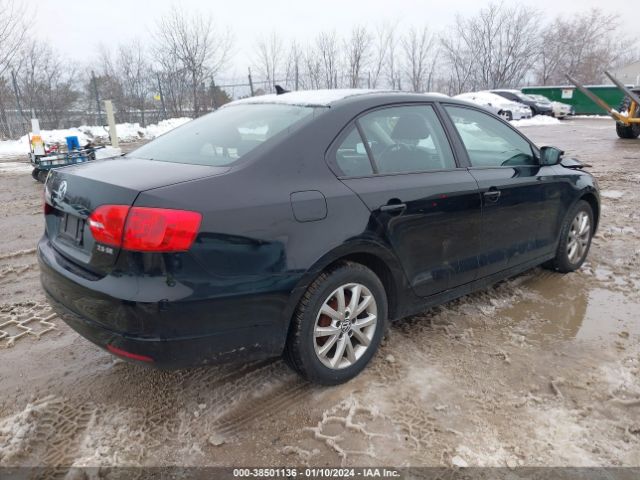 Photo 3 VIN: 3VWDX7AJXBM030231 - VOLKSWAGEN JETTA 