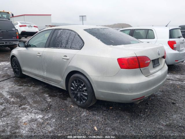 Photo 2 VIN: 3VWDX7AJXBM348866 - VOLKSWAGEN JETTA 