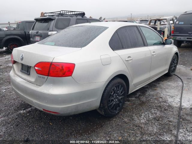 Photo 3 VIN: 3VWDX7AJXBM348866 - VOLKSWAGEN JETTA 