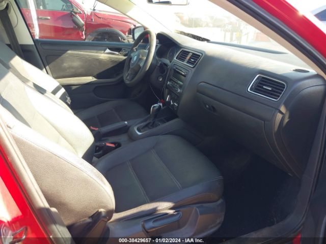 Photo 4 VIN: 3VWDX7AJXCM064655 - VOLKSWAGEN JETTA 