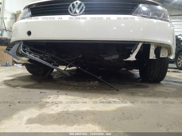 Photo 5 VIN: 3VWDX7AJXCM066678 - VOLKSWAGEN JETTA SE 