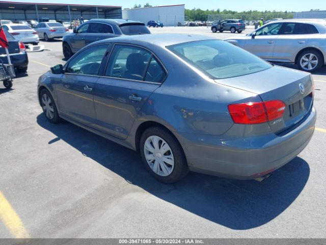 Photo 2 VIN: 3VWDX7AJXCM077079 - VOLKSWAGEN JETTA 