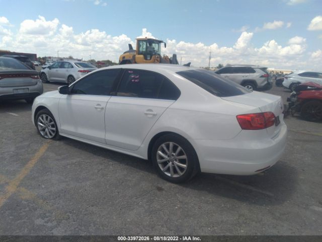 Photo 2 VIN: 3VWDX7AJXDM310332 - VOLKSWAGEN JETTA SEDAN 