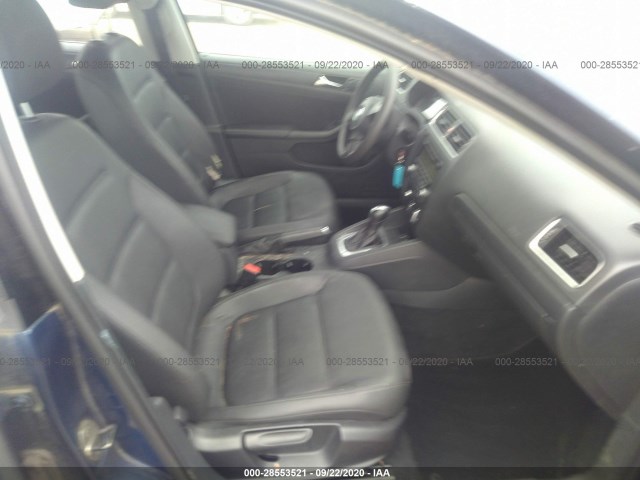 Photo 4 VIN: 3VWDZ7AJ0BM012301 - VOLKSWAGEN JETTA SEDAN 