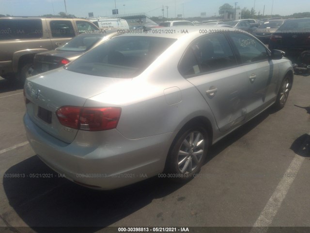 Photo 3 VIN: 3VWDZ7AJ0BM027073 - VOLKSWAGEN JETTA SEDAN 