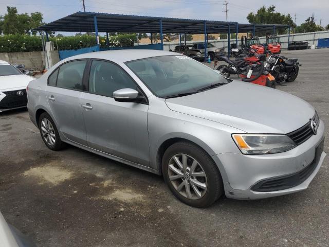 Photo 3 VIN: 3VWDZ7AJ0BM120420 - VOLKSWAGEN JETTA SE 