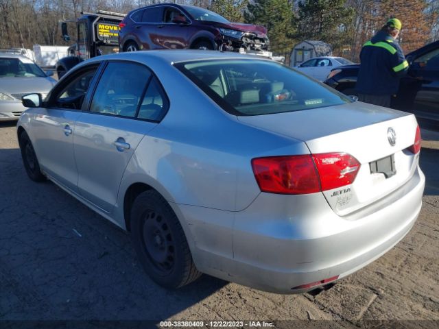 Photo 2 VIN: 3VWDZ7AJ0BM340835 - VOLKSWAGEN JETTA 