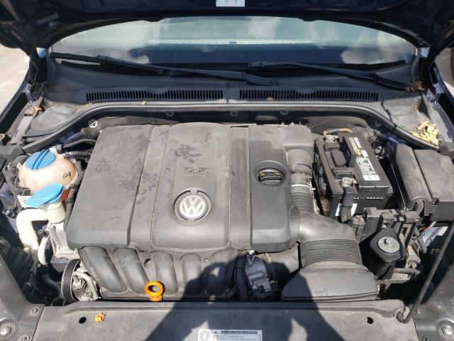 Photo 6 VIN: 3VWDZ7AJ0BM400466 - VOLKSWAGEN JETTA SE 