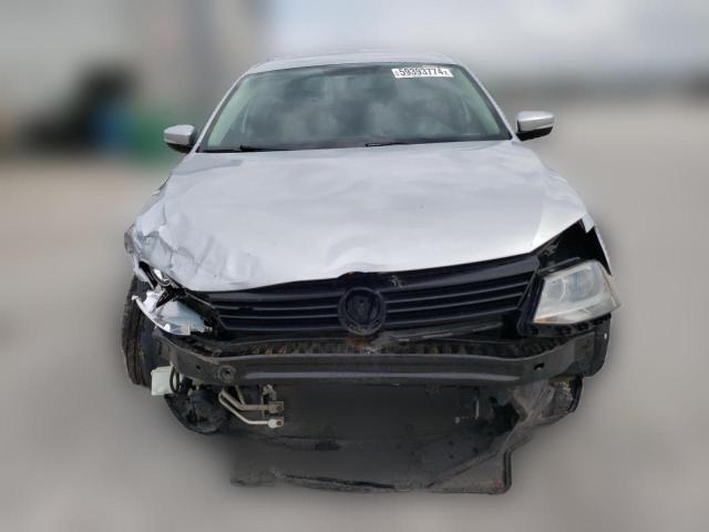 Photo 4 VIN: 3VWDZ7AJ1BM028717 - VOLKSWAGEN JETTA 