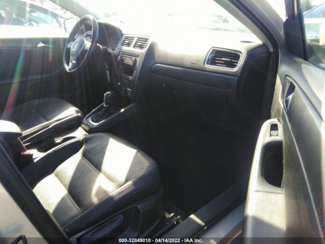 Photo 4 VIN: 3VWDZ7AJ1BM325695 - VOLKSWAGEN JETTA SEDAN 