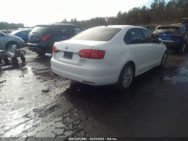 Photo 3 VIN: 3VWDZ7AJ2BM026409 - VOLKSWAGEN JETTA SEDAN 