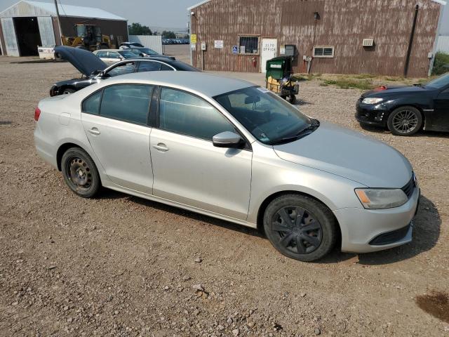 Photo 3 VIN: 3VWDZ7AJ2BM040598 - VOLKSWAGEN JETTA SE 