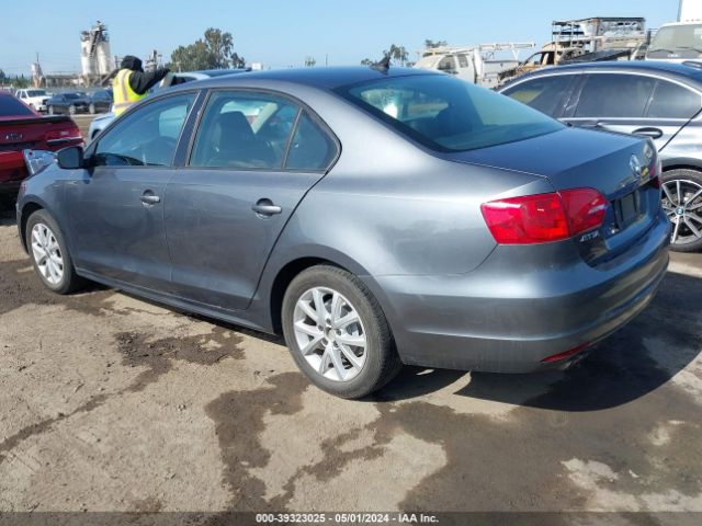 Photo 2 VIN: 3VWDZ7AJ2BM389132 - VOLKSWAGEN JETTA 