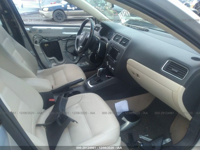 Photo 4 VIN: 3VWDZ7AJ3BM025530 - VOLKSWAGEN JETTA 