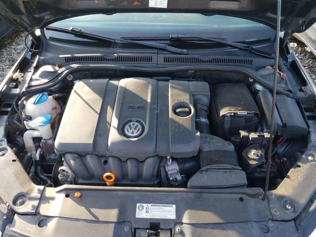 Photo 6 VIN: 3VWDZ7AJ3BM050735 - VOLKSWAGEN JETTA SE 